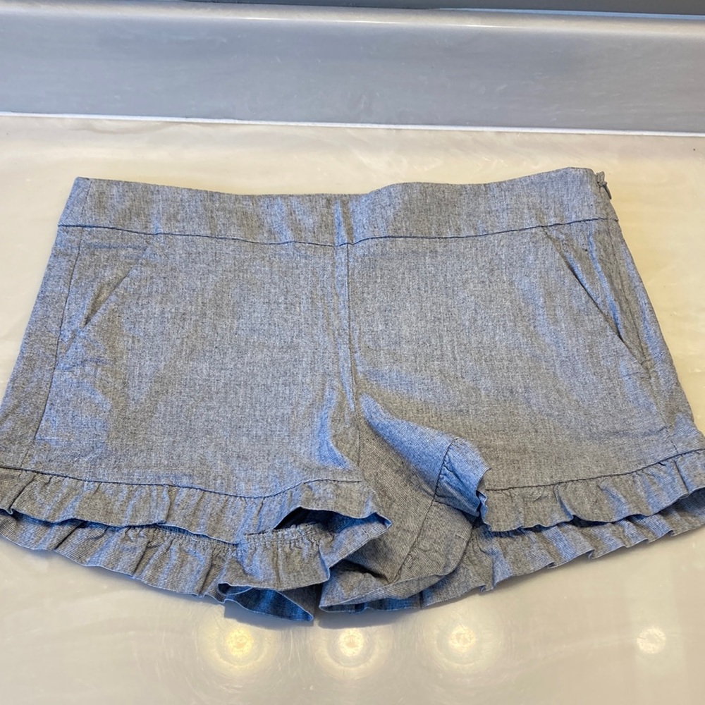 Loft shorts size 4 3-4” inseam side zip powder blue gray rufflle edge QUALITY